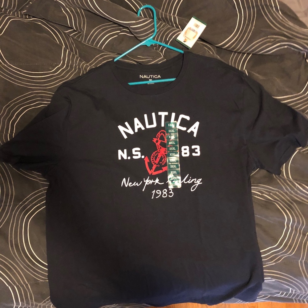 Men’s T-shirt